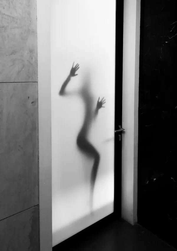 9 spooky Halloween bathroom decor ideas