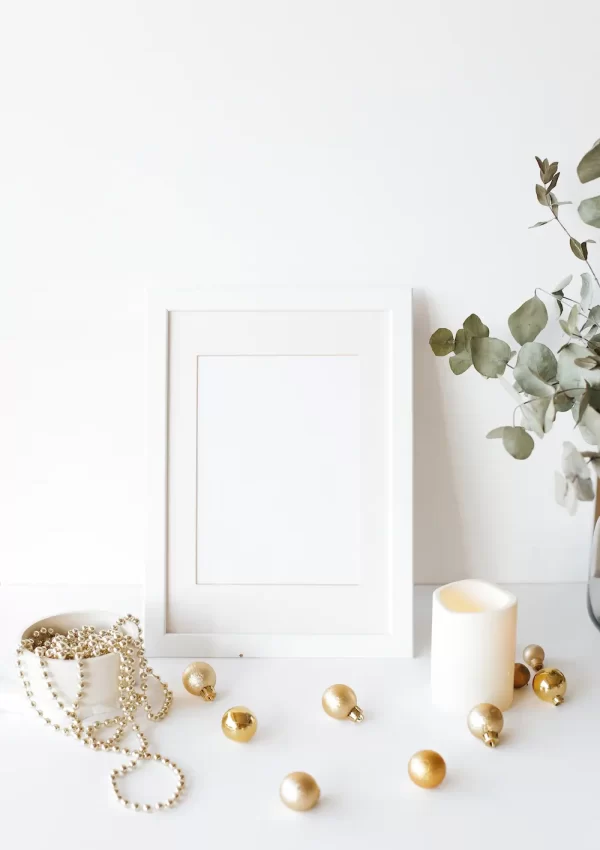 neutral christmas decorations