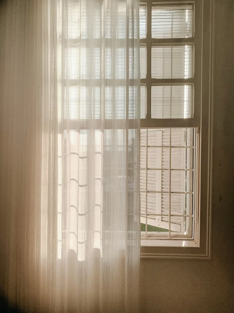 sheer white curtains